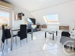  Appartement à louer 3 pièces 46 m²