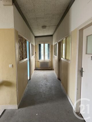  Maison à vendre 750 m²