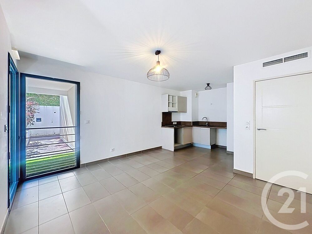 vente Appartement - 2 pièce(s) - 40 m² Cannes La Bocca (06150)