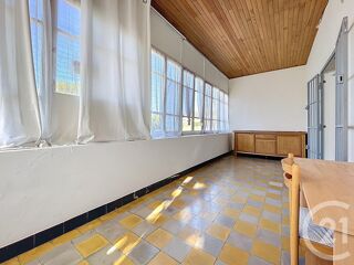  Maison � vendre 4 pi�ces 218 m�