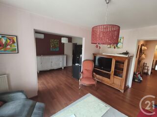  Appartement à louer 2 pièces 71 m²
