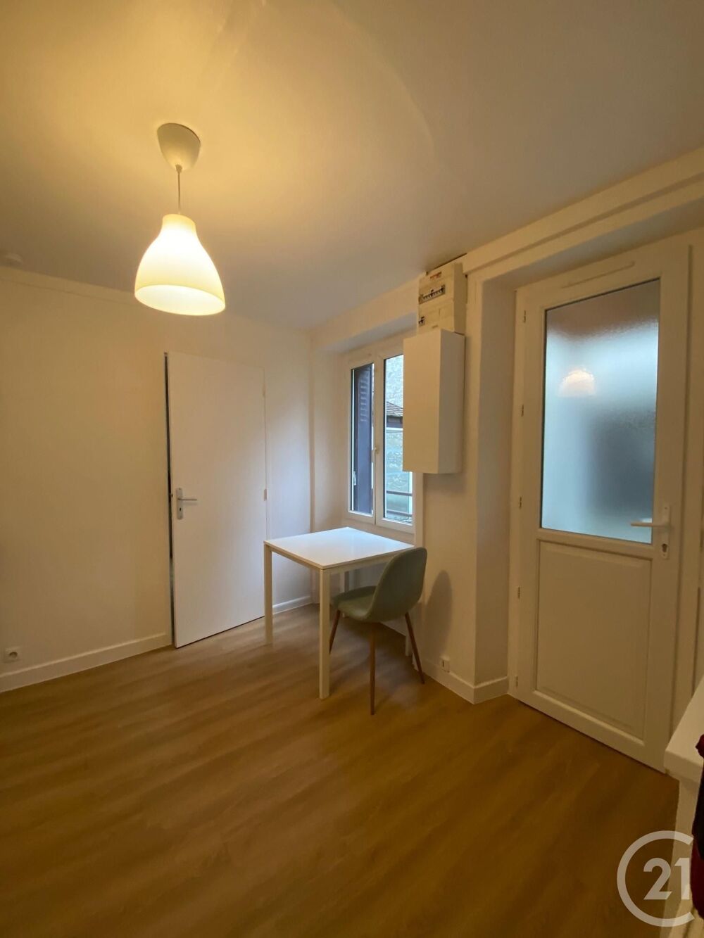 location Appartement - 1 pièce(s) - 20 m² Fontainebleau (77300)