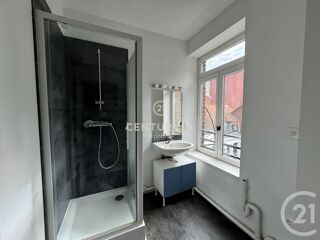  Appartement à louer 2 pièces 52 m²