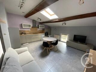  Appartement à louer 3 pièces 56 m²