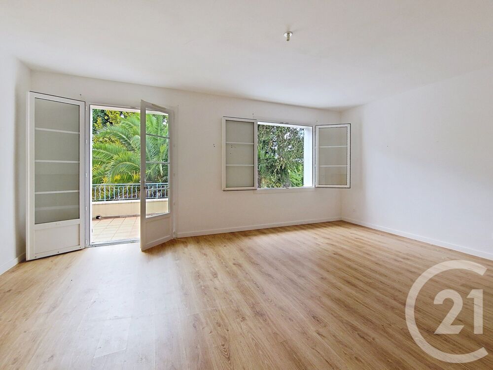 vente Maison - 15 + pièce(s) - 520 m² Grimaud (83310)