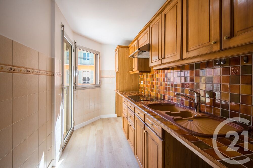 vente Appartement - 3 pièce(s) - 72 m² Nice (06300)