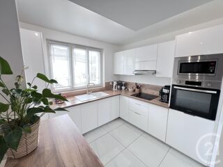  Appartement � vendre 4 pi�ces 71 m�