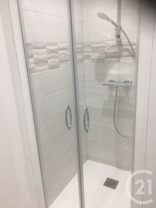  Appartement à louer 2 pièces 30 m²