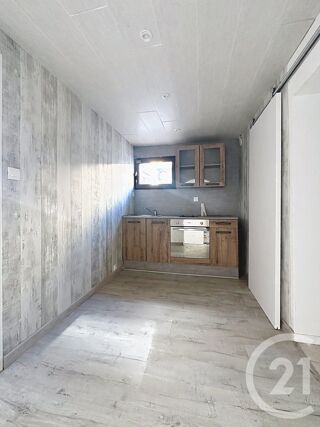  Appartement à louer 2 pièces 50 m²
