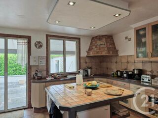  Maison � vendre 6 pi�ces 237 m�