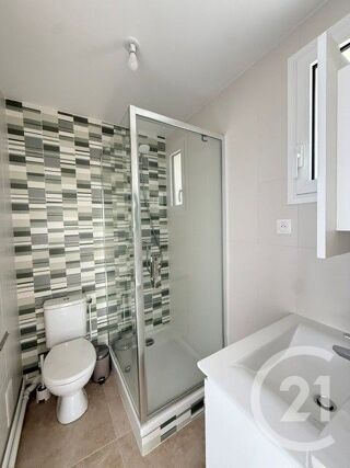  Appartement à louer 2 pièces 39 m²