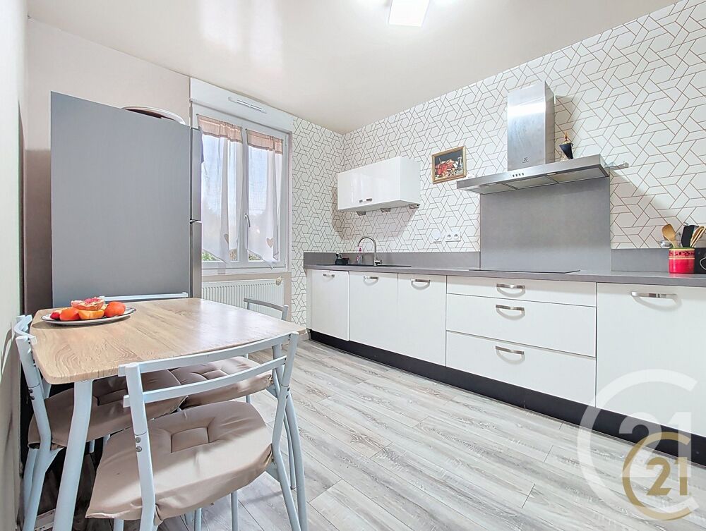 vente Maison - 5 pièce(s) - 100 m² Courcelles-lès-Montbéliard (25420)