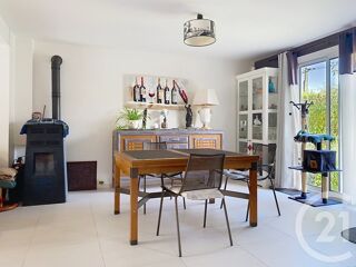  Maison � vendre 6 pi�ces 203 m�