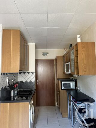  Appartement à louer 1 pièce 20 m²