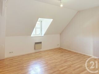  Appartement à louer 2 pièces 52 m²