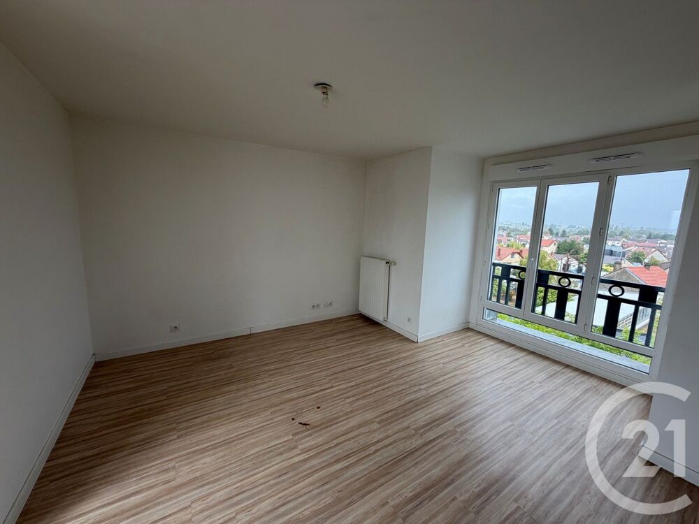 location Appartement - 3 pièce(s) - 64 m² Le Blanc-Mesnil (93150)