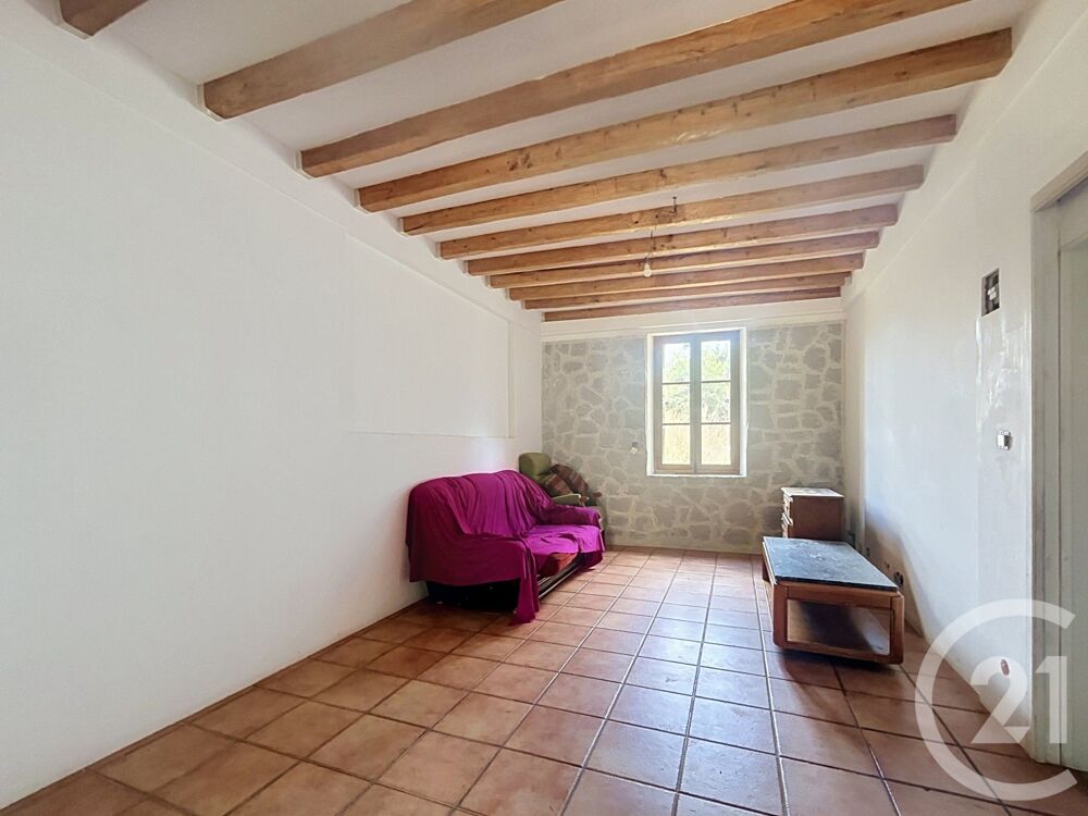 CHAREIL CINTRAT Maison d'habitation de 100 m² à finir d....