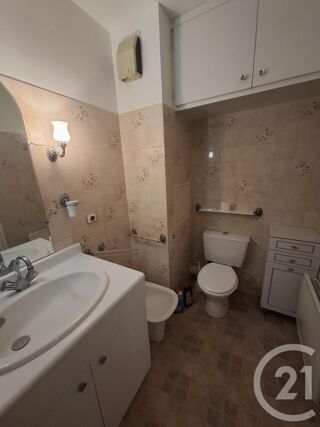  Appartement à louer 2 pièces 51 m²