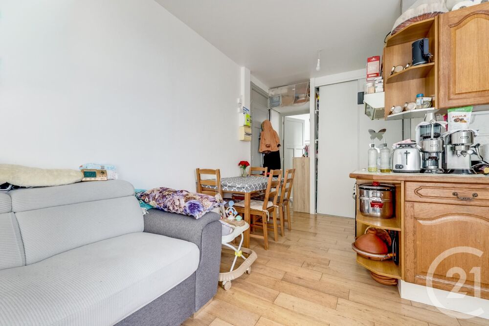 BOIS-COLOMBES 2 pièces VENDU LOUÉ au 9 avenue Calmels.<....
