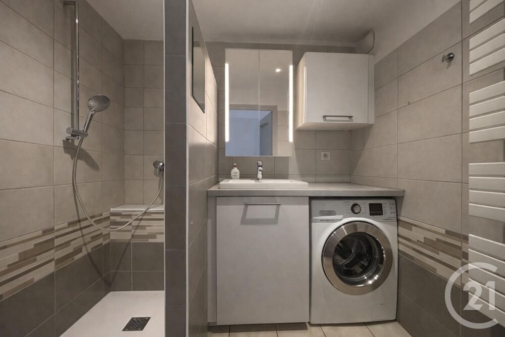 vente Appartement - 3 pièce(s) - 67 m² Aix-les-Bains (73100)