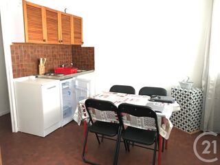  Appartement à louer 1 pièce 28 m²