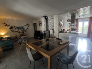  Maison à louer 4 pièces 99 m²