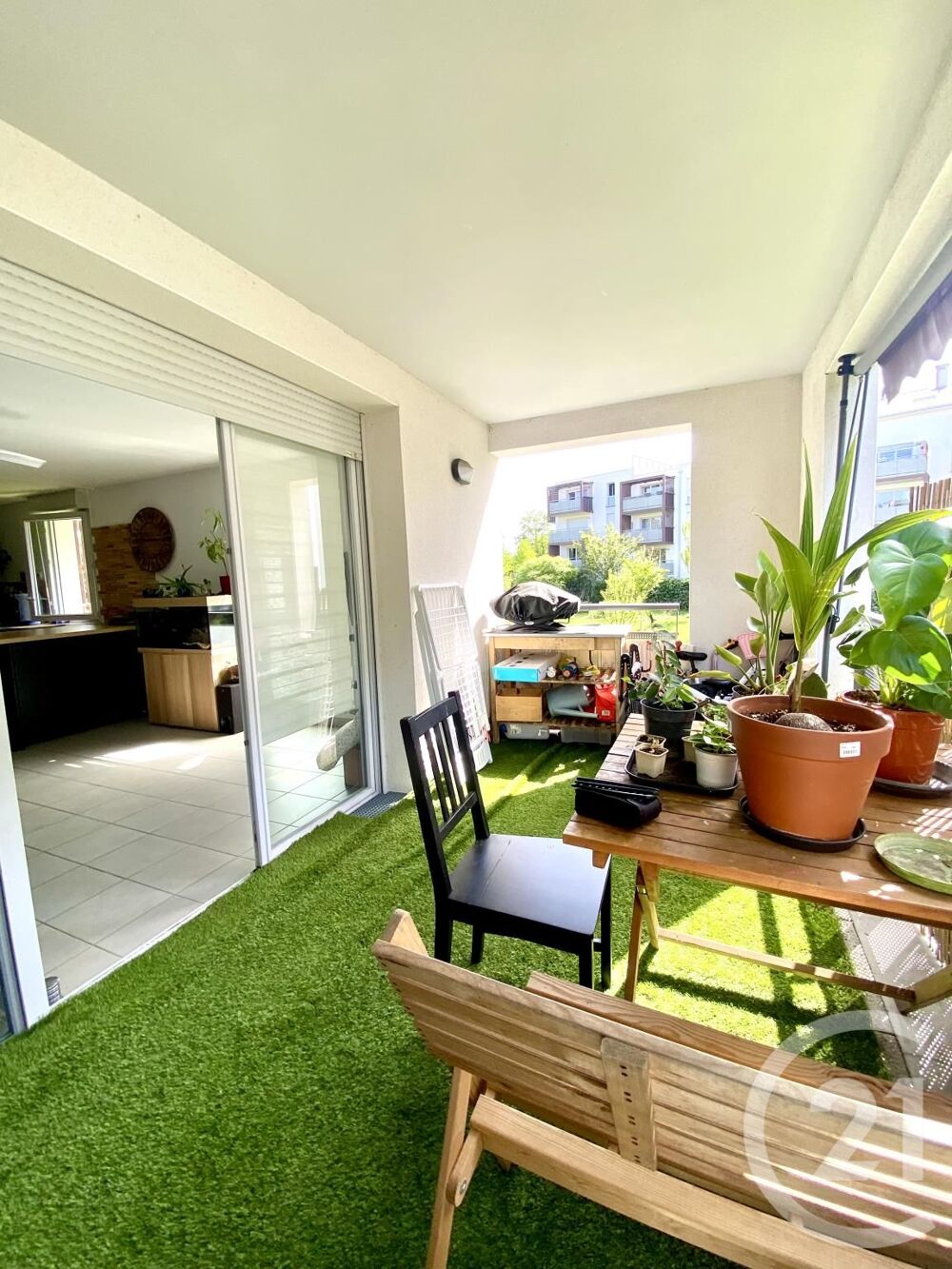 Century 21 Limayrac vous propose un appartement de 81m² ....