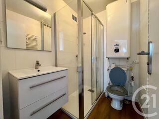  Appartement à louer 2 pièces 38 m²