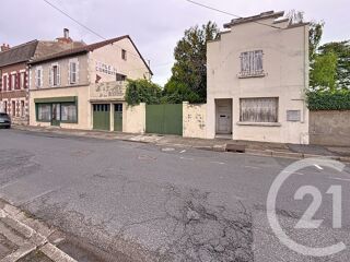  Maison à vendre 10 pièces 230 m²