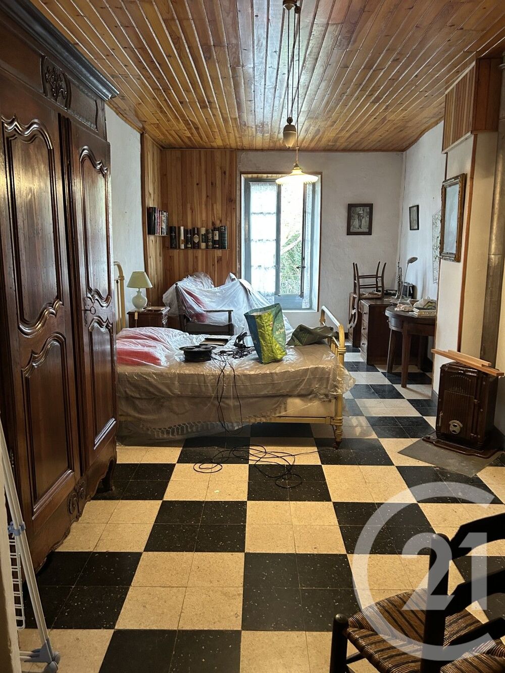 vente Maison - 6 pièce(s) - 156 m² Saint-Jean-du-Gard (30270)