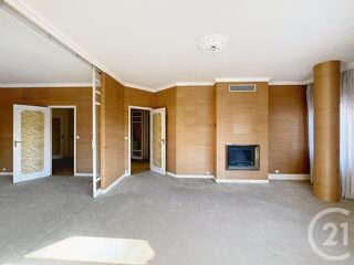  Maison à vendre 8 pièces 213 m²
