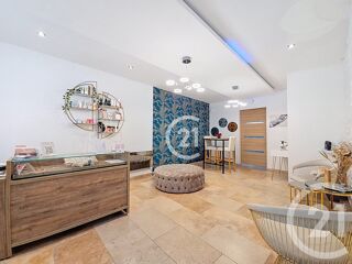  Immeuble à vendre 167 m²