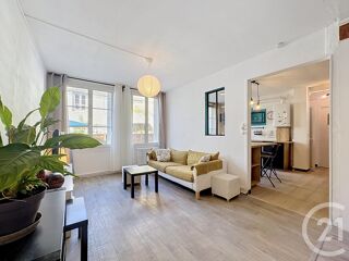  Appartement à louer 2 pièces 54 m²