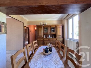  Maison à vendre 5 pièces 1071 m²
