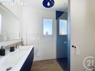  Maison � vendre 8 pi�ces 281 m�