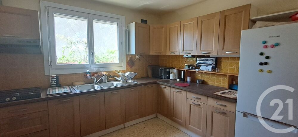Située au c½ur d'Elne, cette maison de 130m² environ pro....
