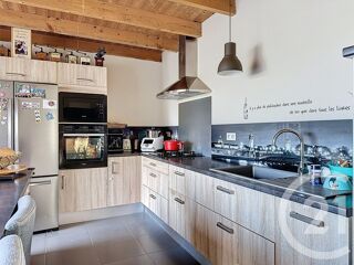  Maison � vendre 6 pi�ces 224 m�