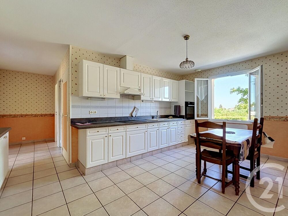 vente Maison - 5 pièce(s) - 140 m² Châtel-de-Neuvre (03500)