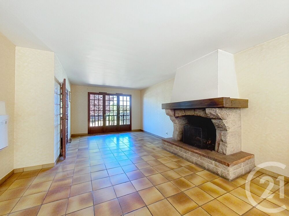 vente Maison - 6 pièce(s) - 181 m² Nemours (77140)