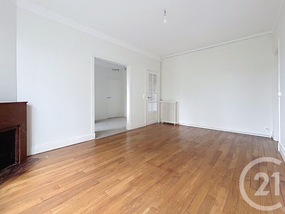 location Appartement - 3 pièce(s) - 70 m² Fontainebleau (77300)