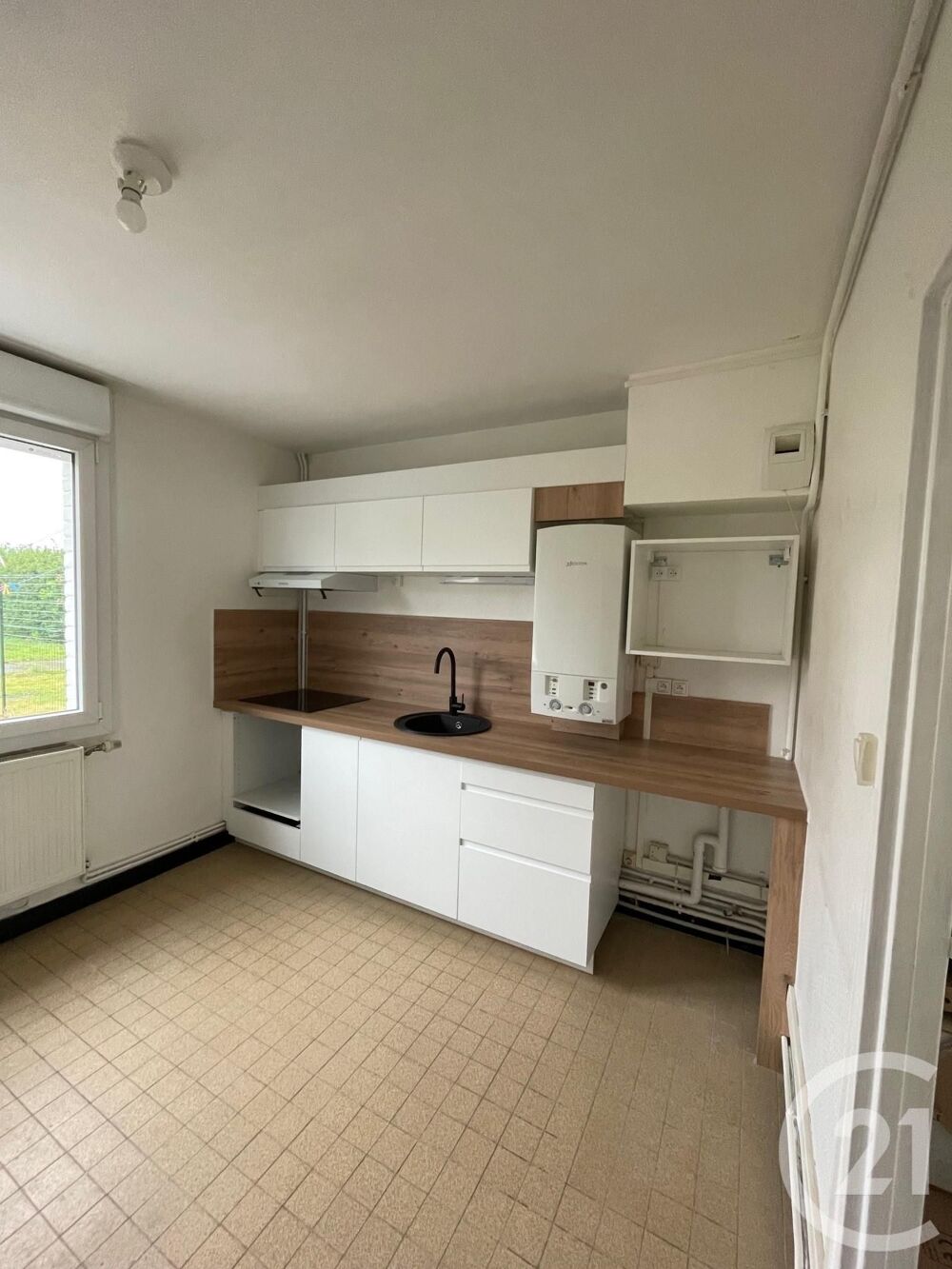 location Maison - 6 pièce(s) - 133 m² Calais (62100)