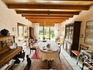  Maison  vendre 6 pices 195 m