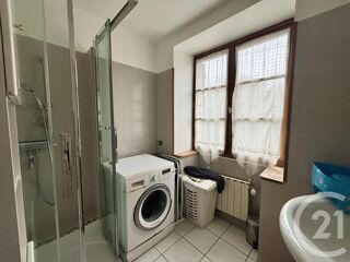  Maison  vendre 7 pices 274 m