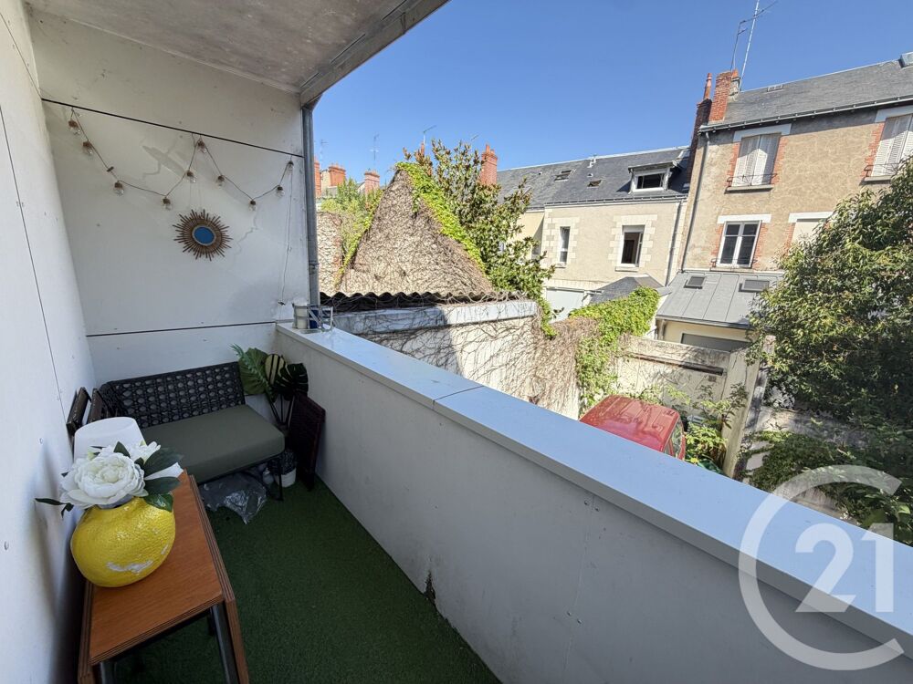 A TOURS, QUARTIER PREBENDES, Dans une petite coprop....