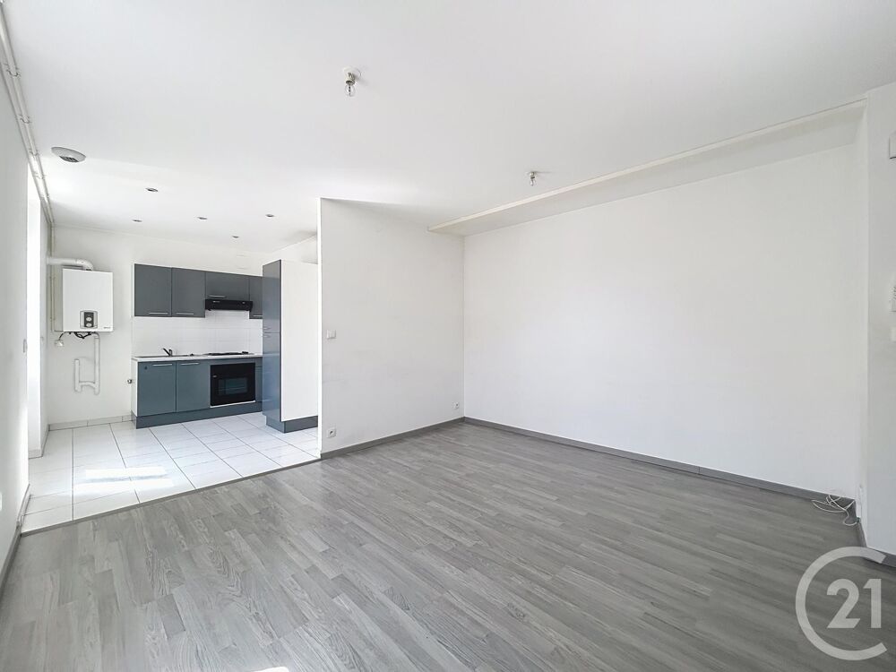 Century 21 Agence de la Gare vous propose sur le centre-....