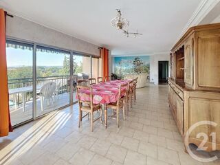  Maison à vendre 12 pièces 327 m²
