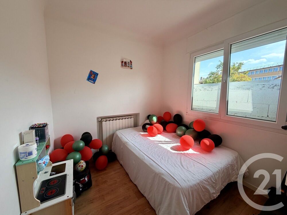 vente Maison - 5 pièce(s) - 142 m² Villemomble (93250)