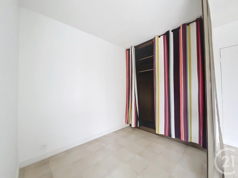 location Appartement - 1 pièce(s) - 34 m² Mandelieu-la-Napoule (06210)