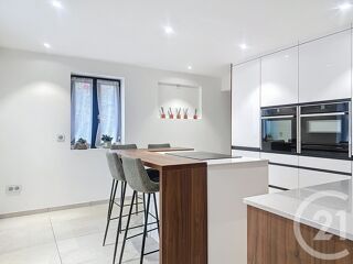  Maison � vendre 8 pi�ces 206 m�