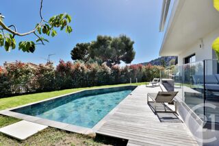  Maison  vendre 7 pices 300 m